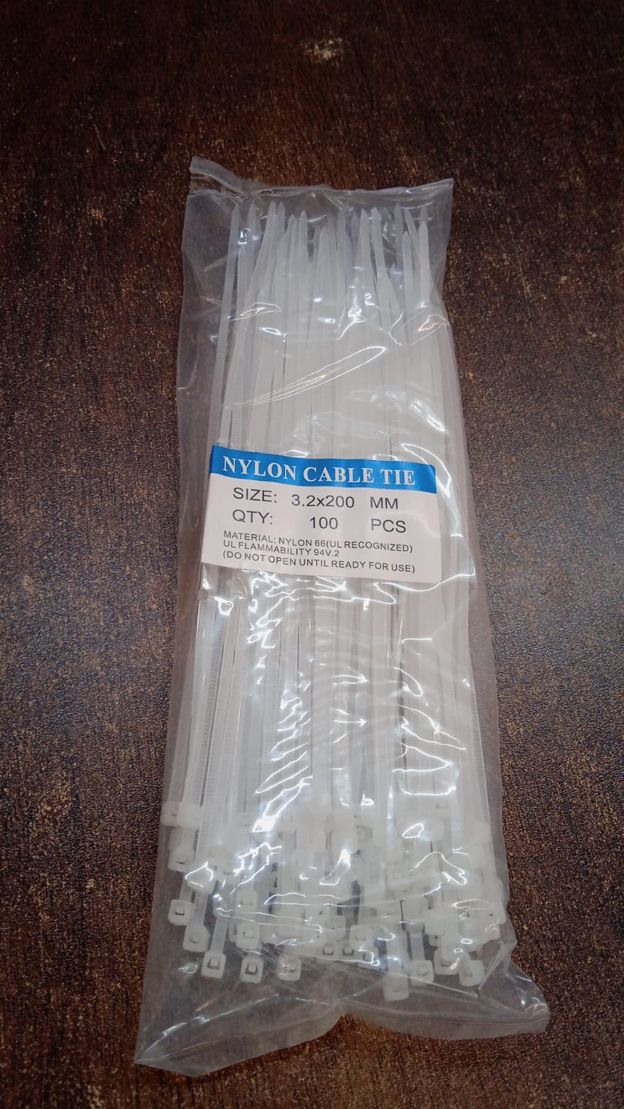 3.2Ã—200 MM Nylon Self-Locking Cable Ties â€“ Heavy Duty Zip Wire Tie (Pack of 100, Black)
