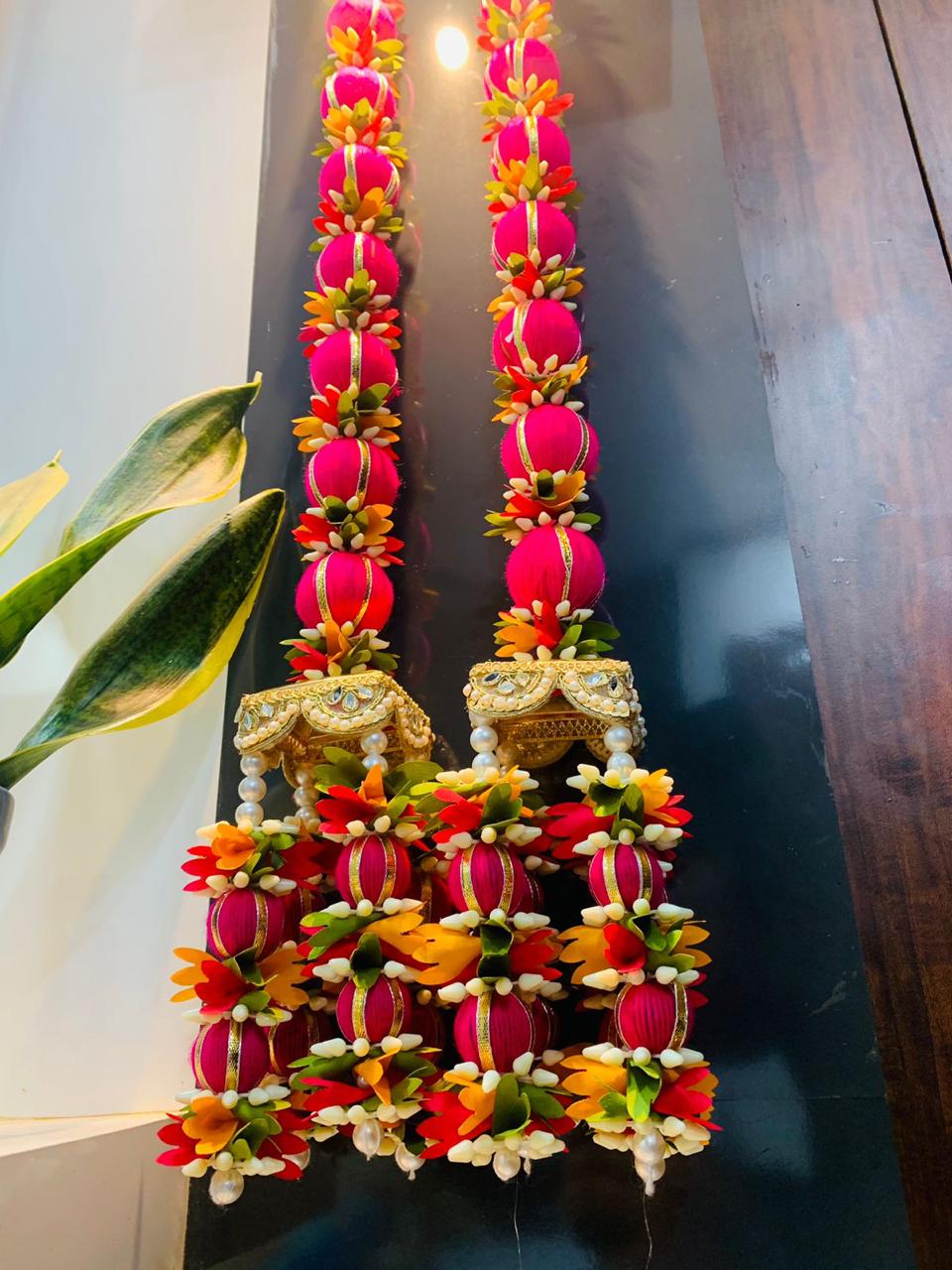 Beautiful kalire hanging pair